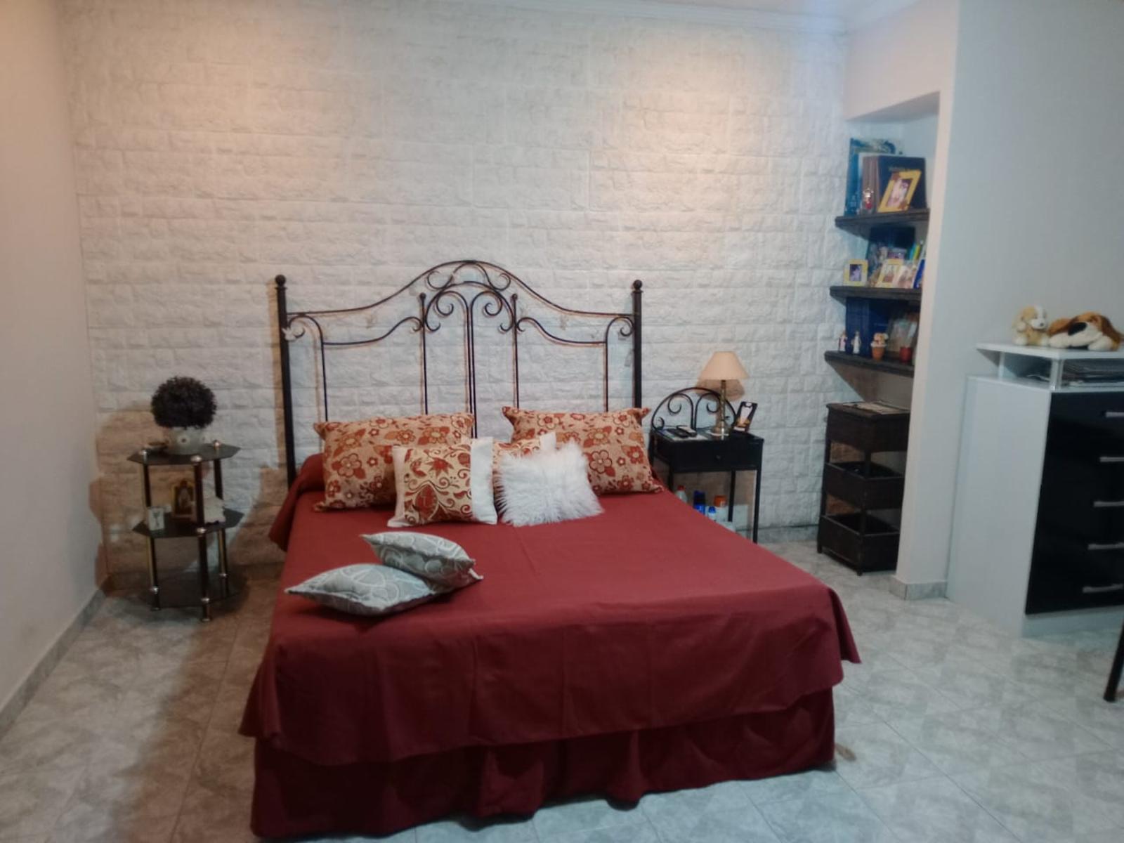 Blasco Ibañez 2156 · San Miguel — foto 22