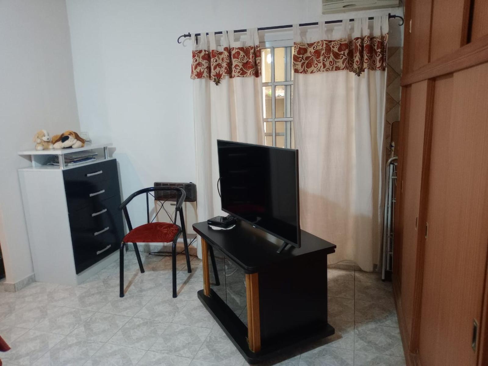 Blasco Ibañez 2156 · San Miguel — foto 6