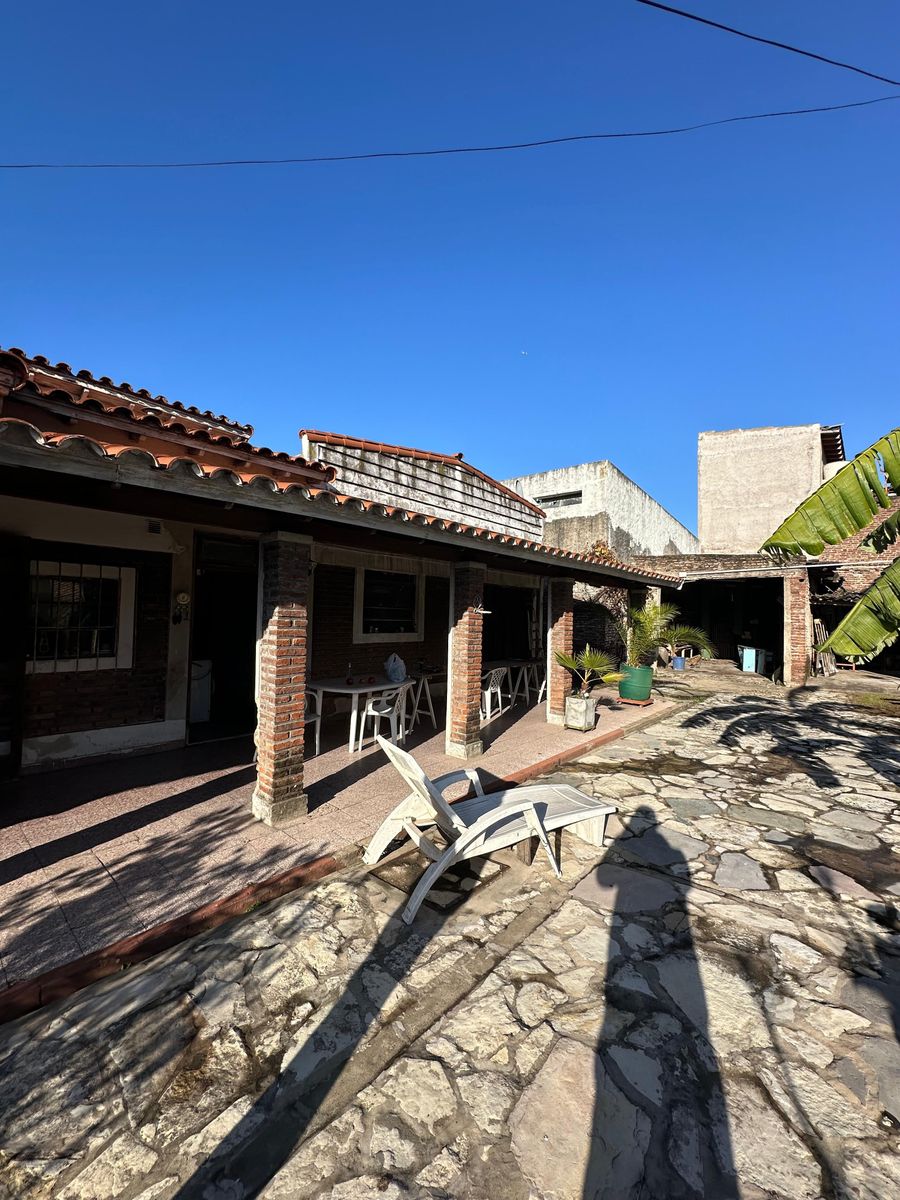 Av. Gral E. Mosconi 970 · La Matanza — foto 4
