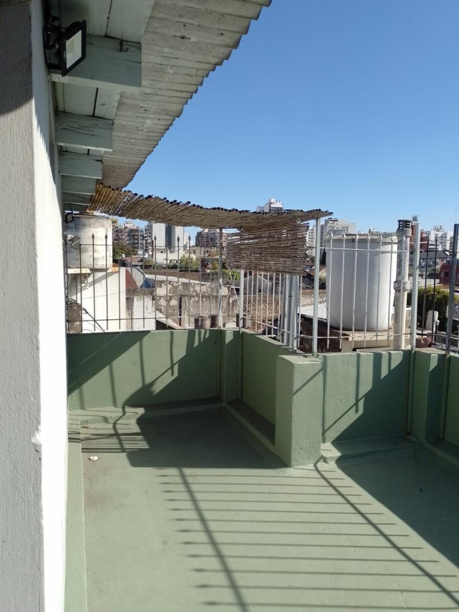 Estrada 1000. Avellaneda · Avellaneda — foto 16