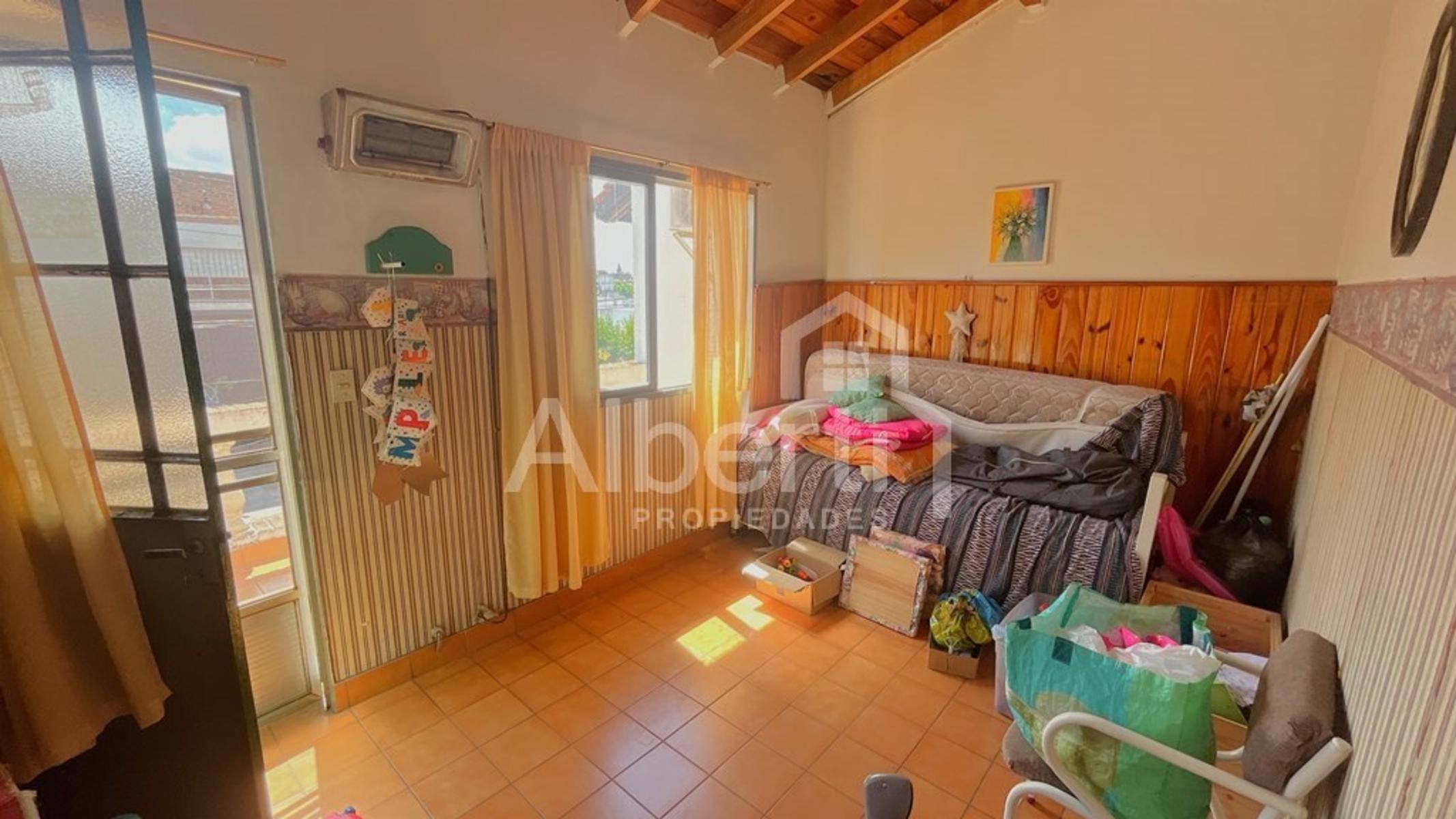 Belisario Roldán 2139 · Morón — foto 14