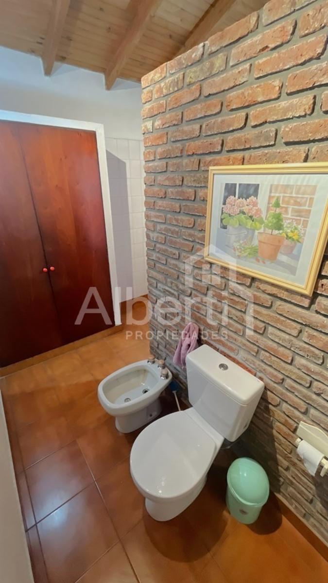 Belisario Roldán 2139 · Morón — foto 18