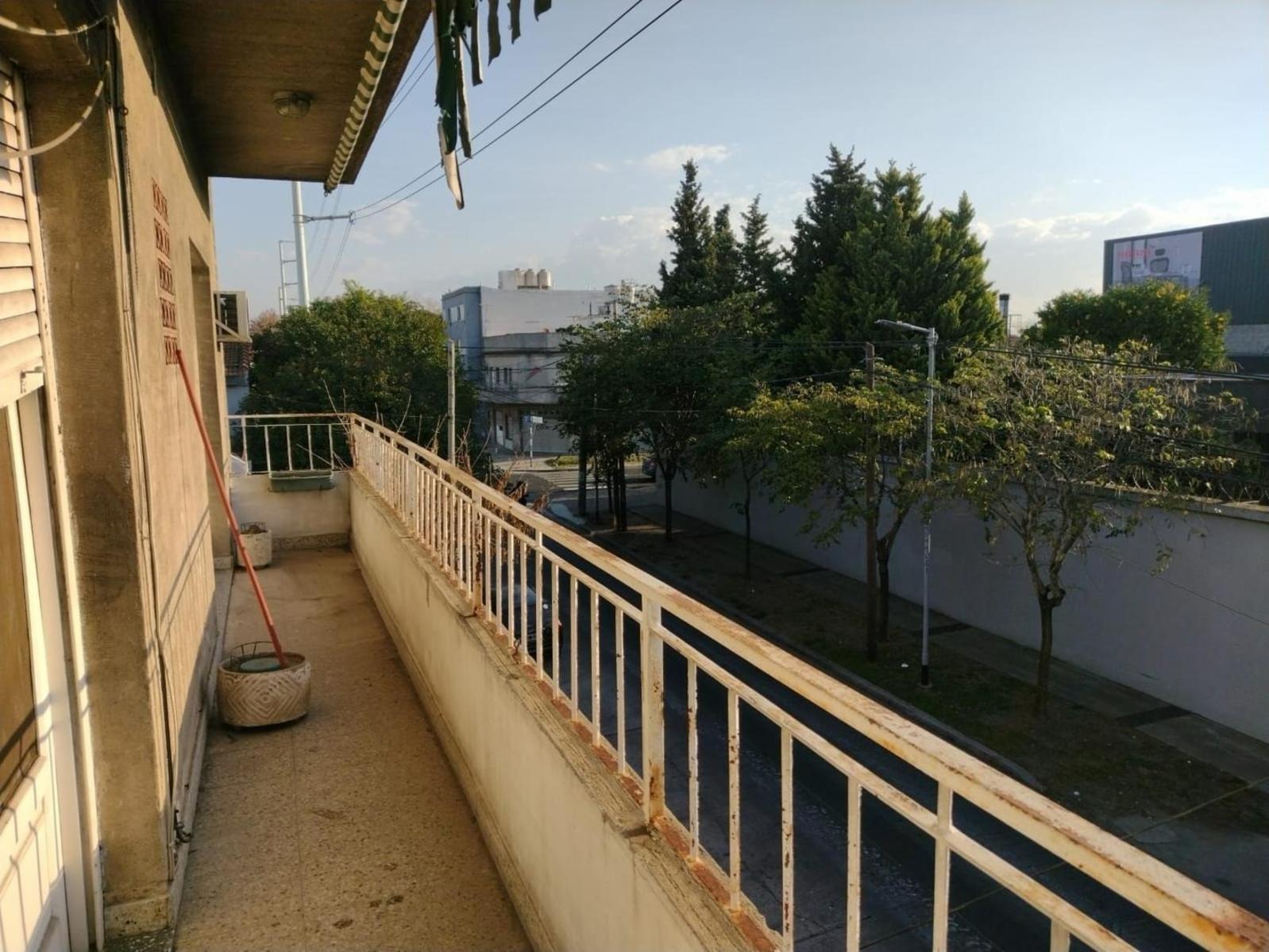 Industria 4252 · San Martín — foto 16