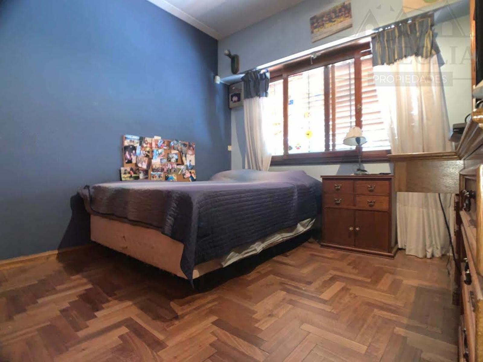 Eva Perón 686- Burzaco · Almirante Brown — foto 8