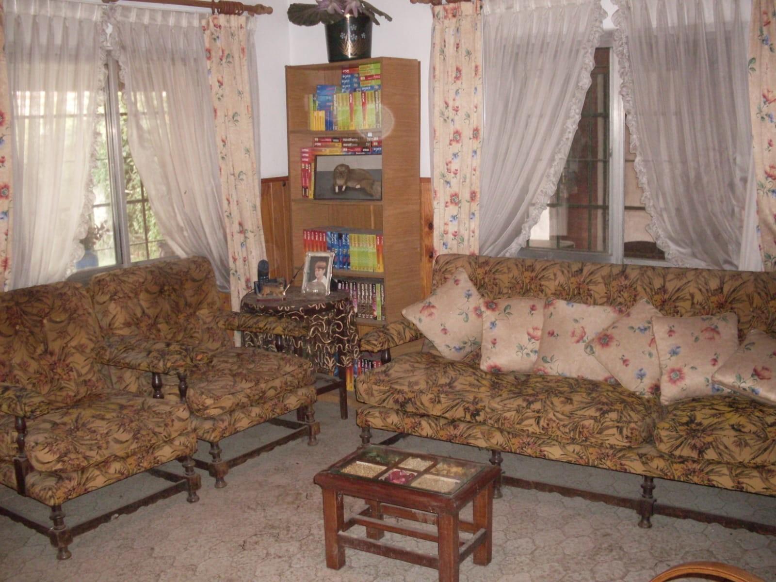 PADRE PERNA  1851 · Escobar — foto 20