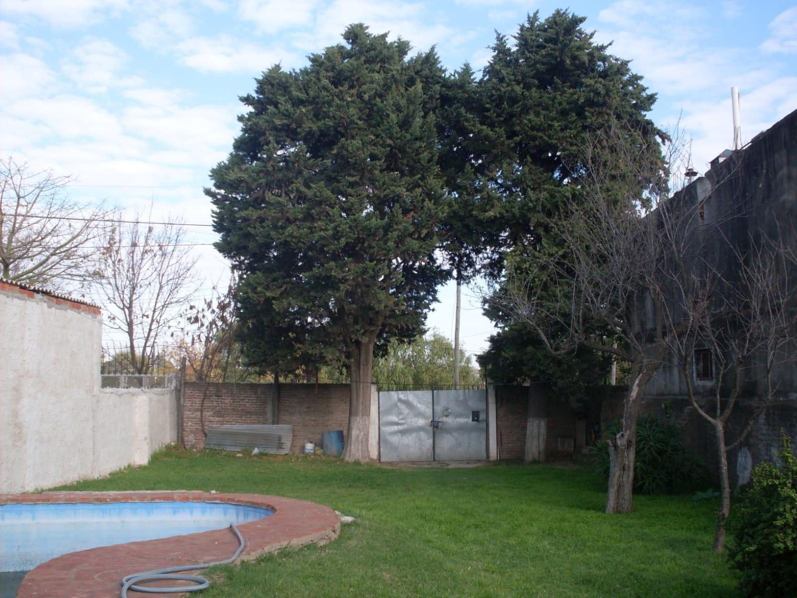 PADRE PERNA  1851 · Escobar — foto 24