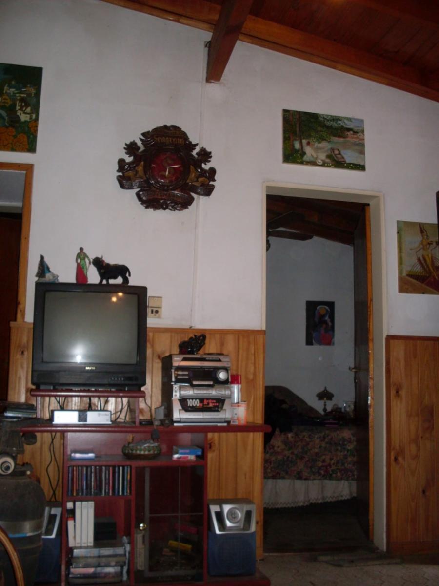 PADRE PERNA  1851 · Escobar — foto 7