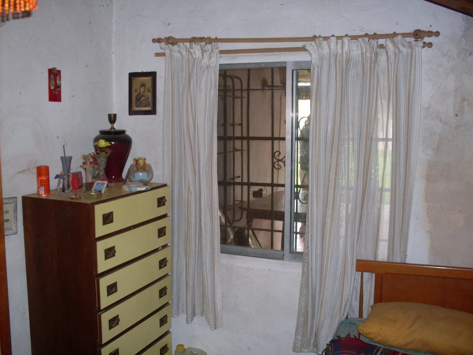 PADRE PERNA  1851 · Escobar — foto 8