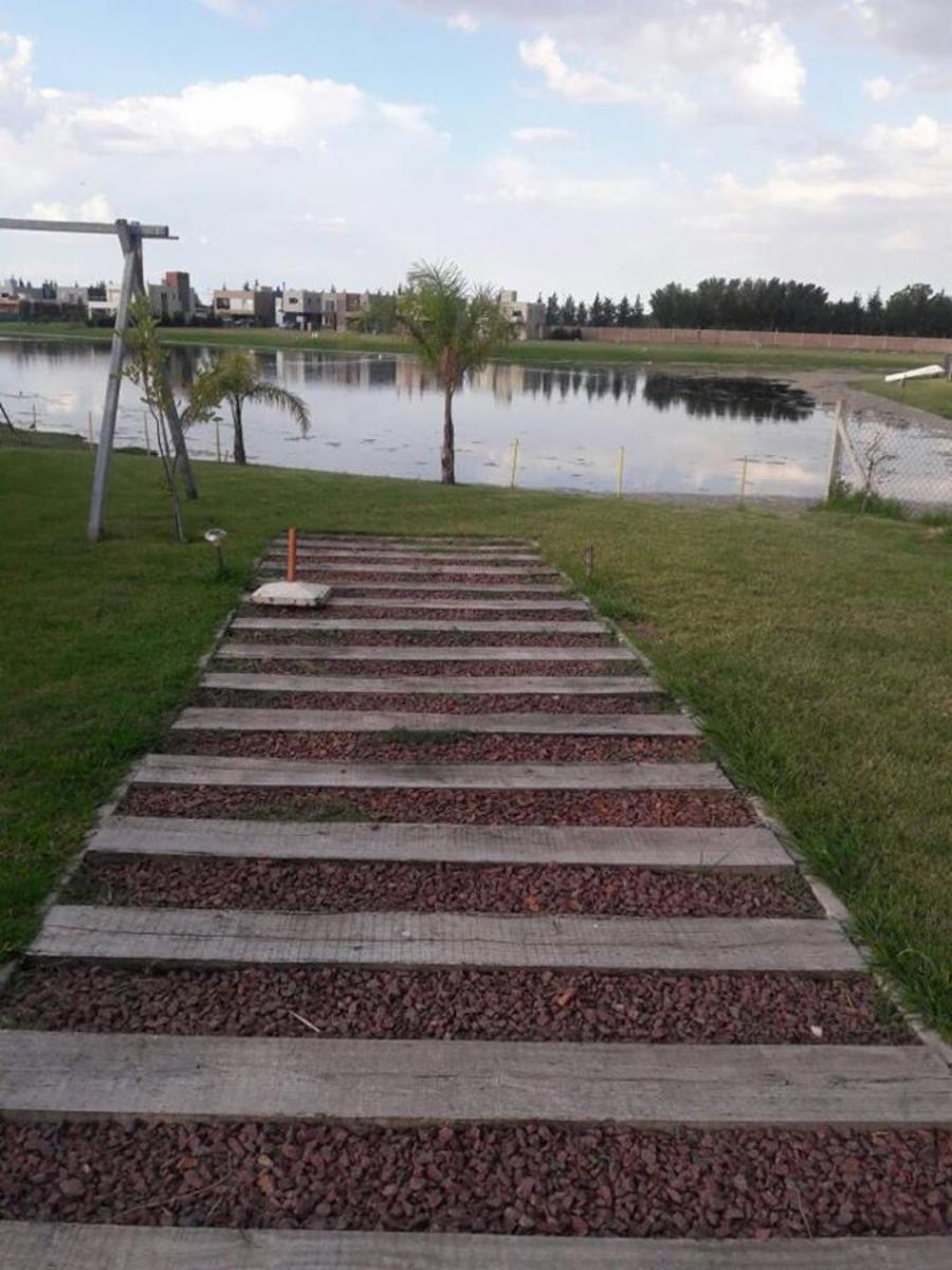 CALLE 151 · Berazategui — foto 4