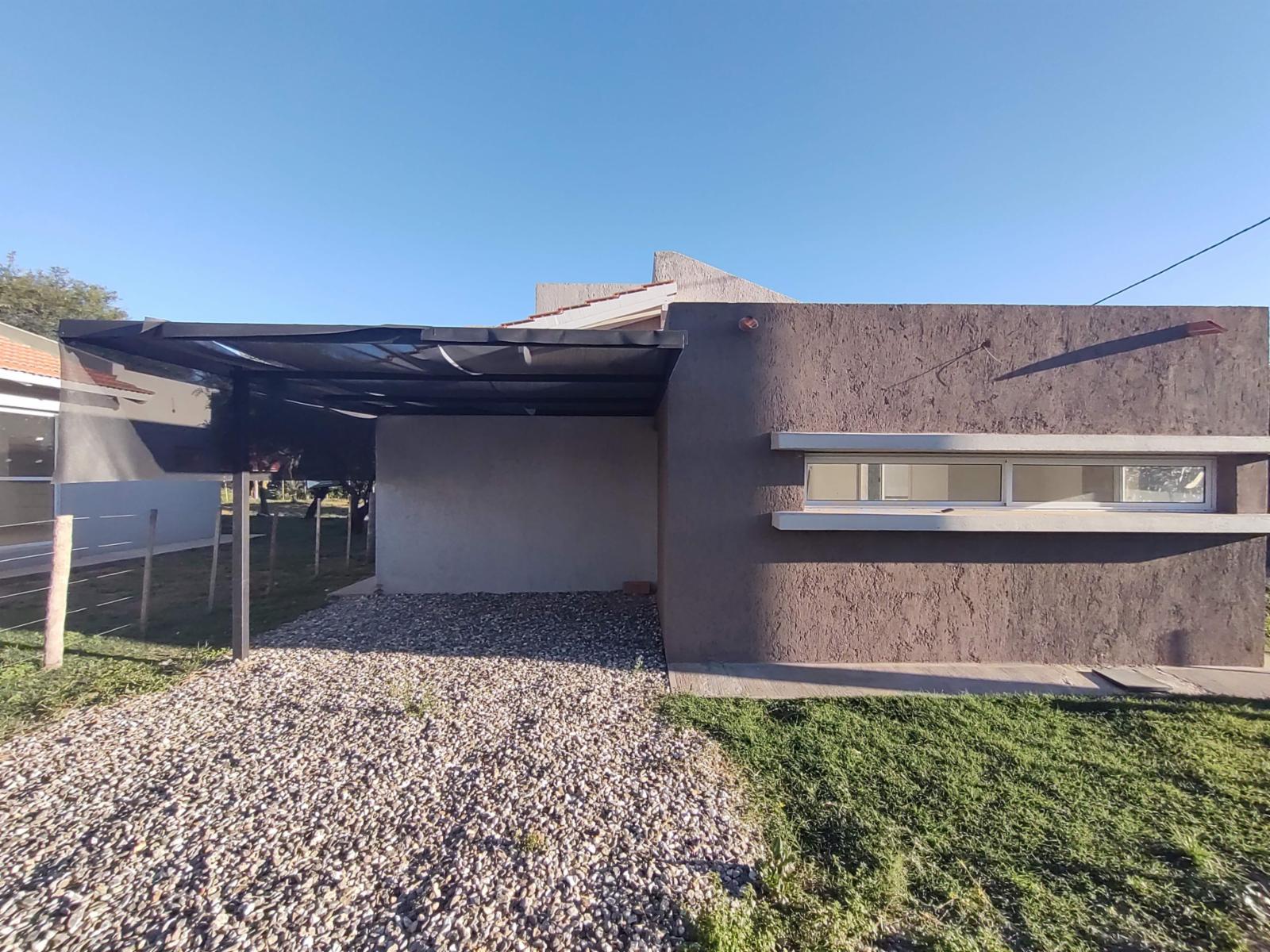Villa de Merlo Casa a estrenar 68 m2 cub, sobre lote 384 m2