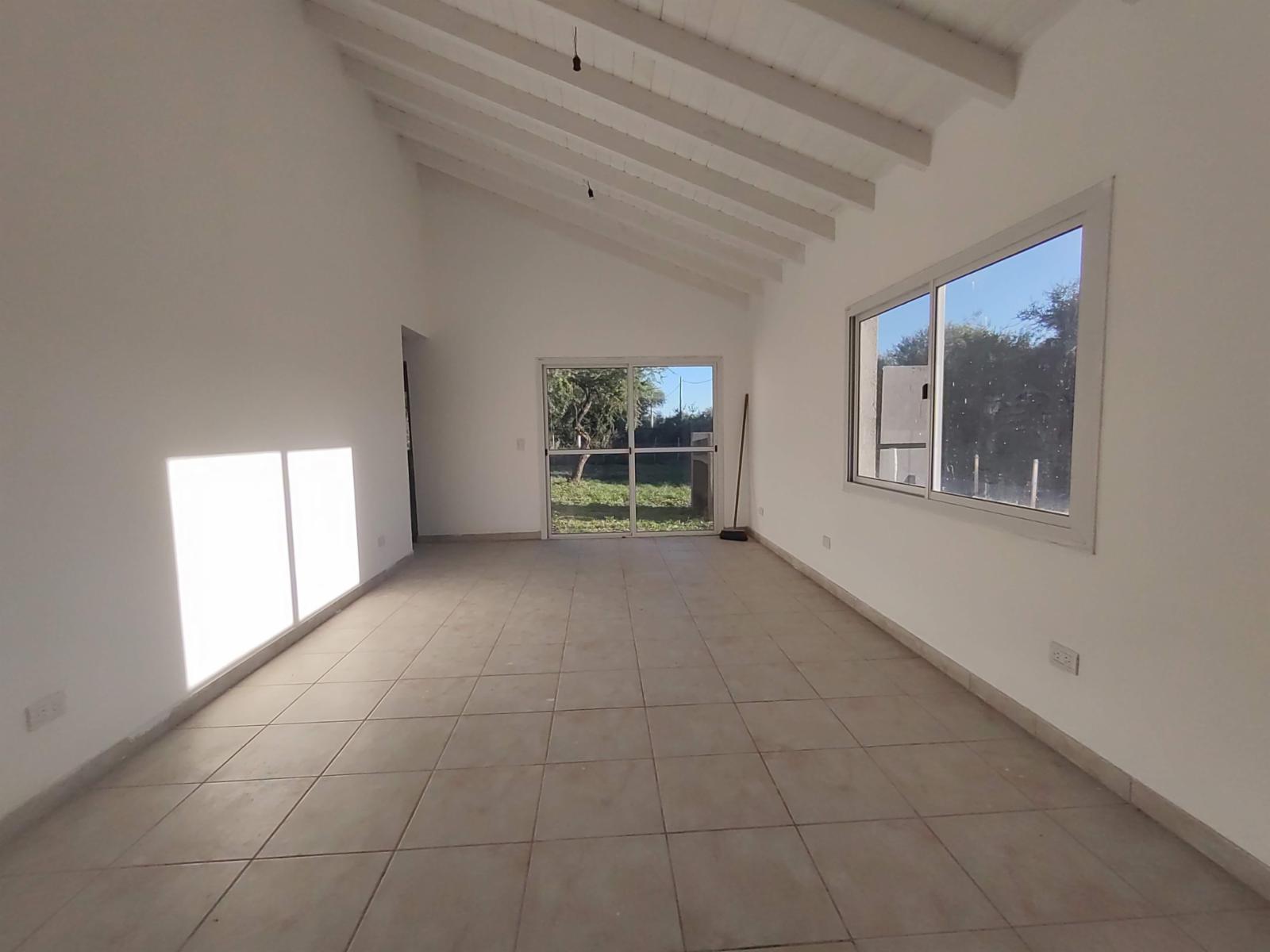 Alberto Olivera 2083 · Junín — foto 12