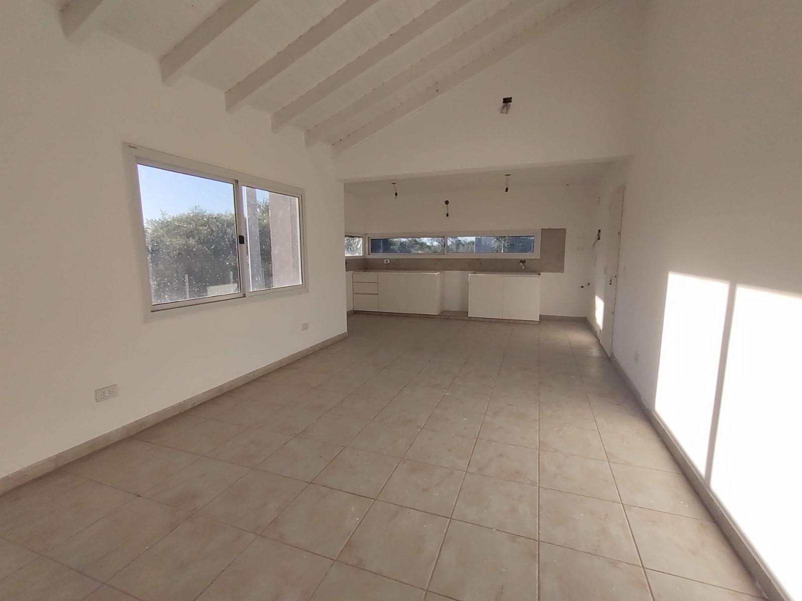 Alberto Olivera 2083 · Junín — foto 13