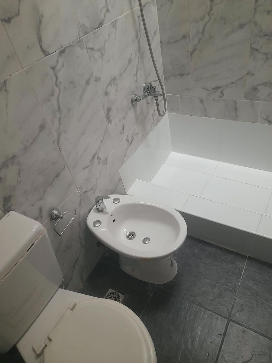 Ramella 684 · Morón — foto 4