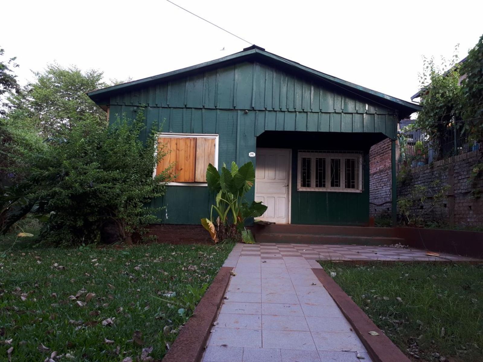 GUIDEK-STASIUK PROPIEDADES  VENDE CASA MIXTA 2 DORMITORIOS