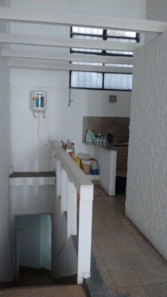 SANTIAGO DEL ESTERO 229 · Monserrat — foto 5