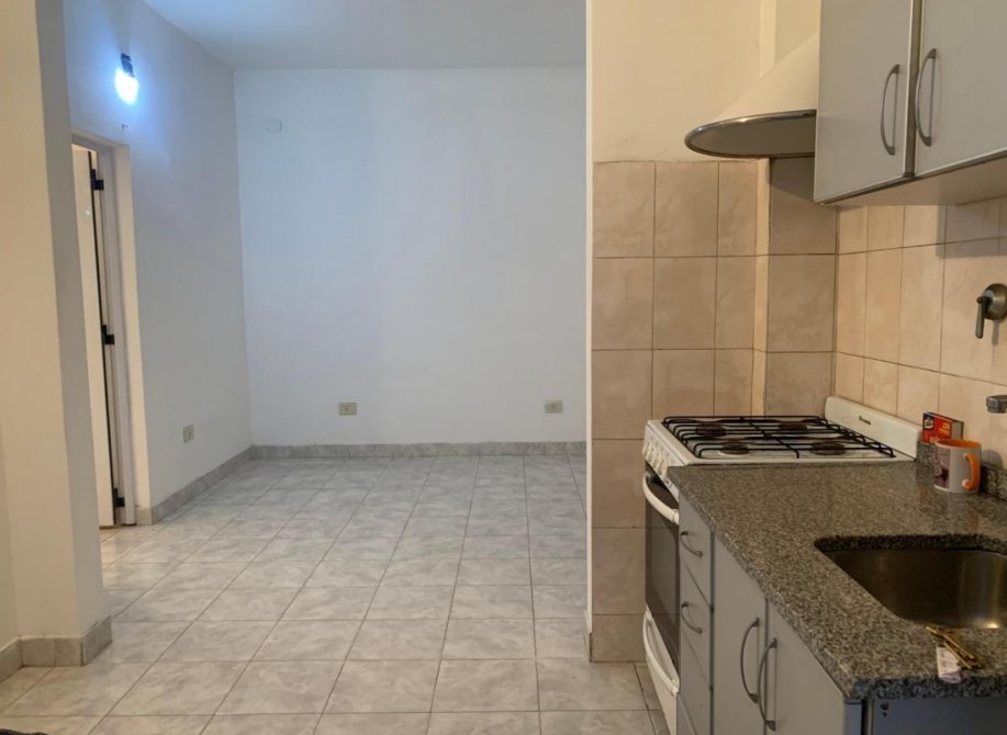 RUBEN DE ROSAS 500 · Lomas De Zamora — foto 5