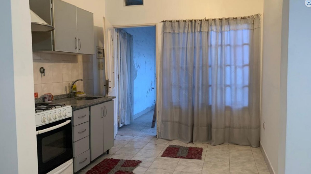RUBEN DE ROSAS 500 · Lomas De Zamora — foto 6