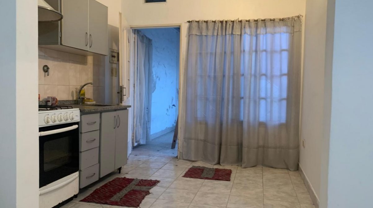 RUBEN DE ROSAS 500 · Lomas De Zamora — foto 8