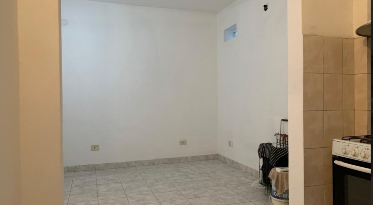 RUBEN DE ROSAS 500 · Lomas De Zamora — foto 10