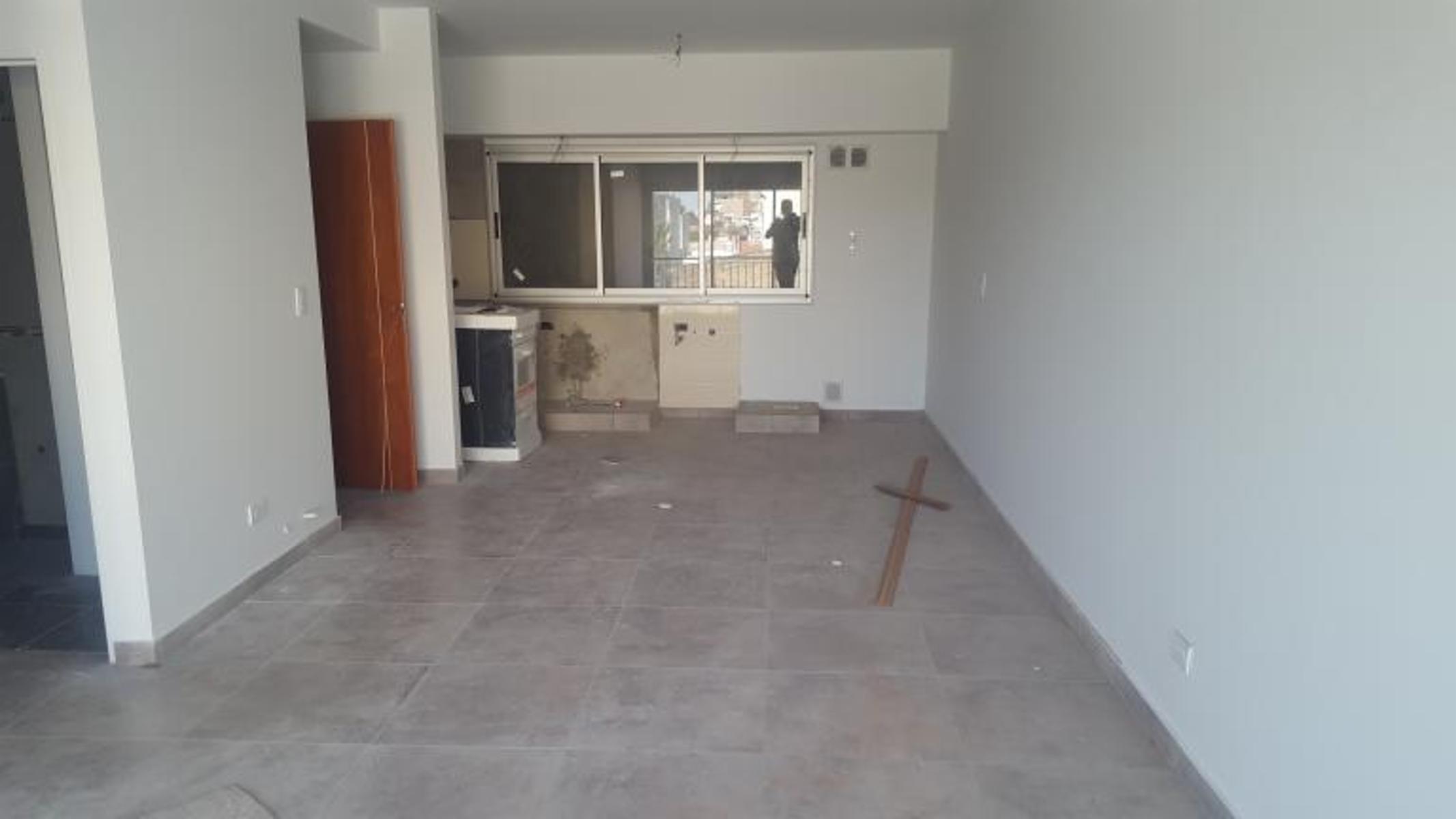 L.M.CAMPOS 5200 · Tres De Febrero — foto 11