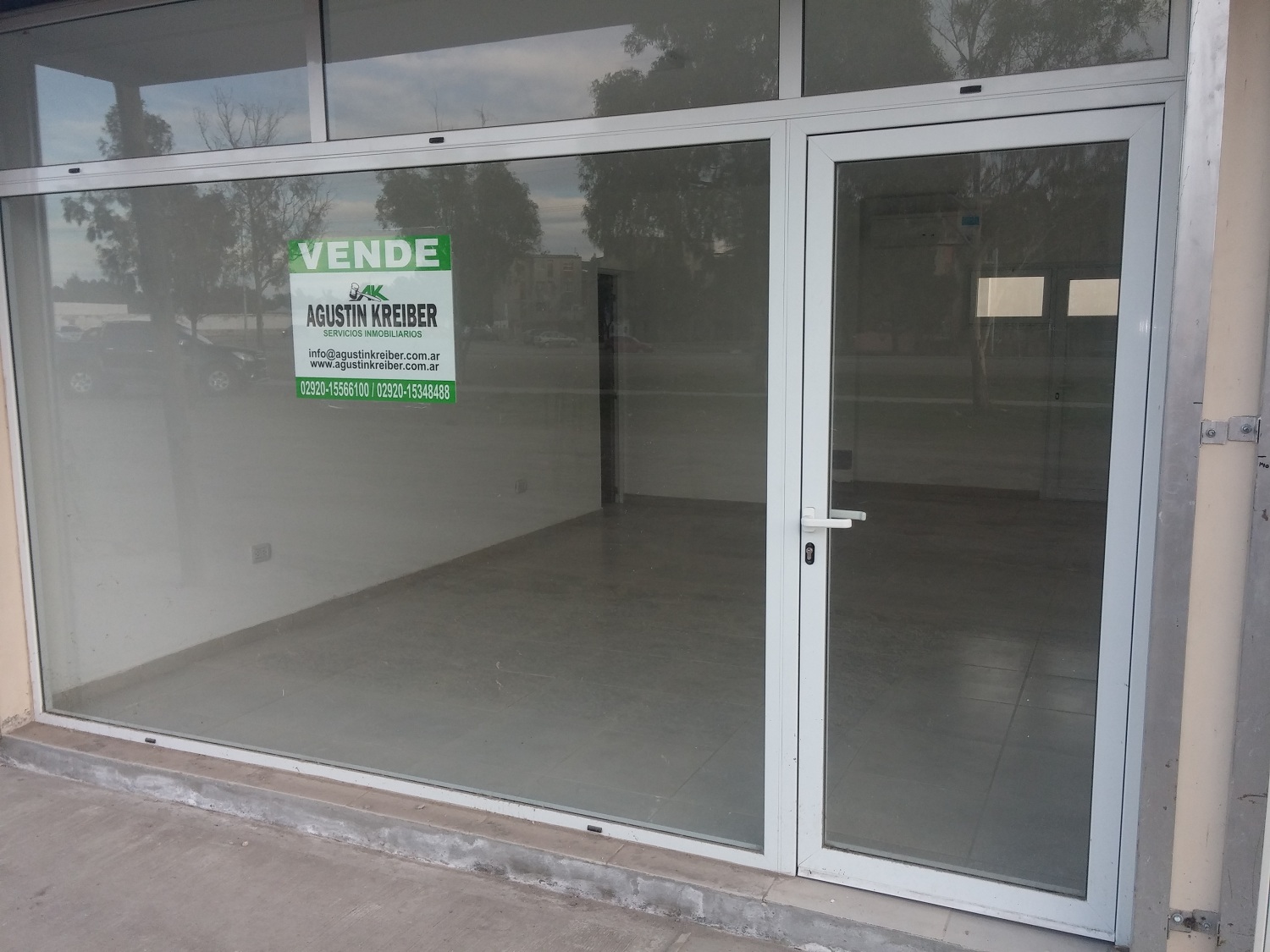 VENEZUELA 114 · Adolfo Alsina — foto 4