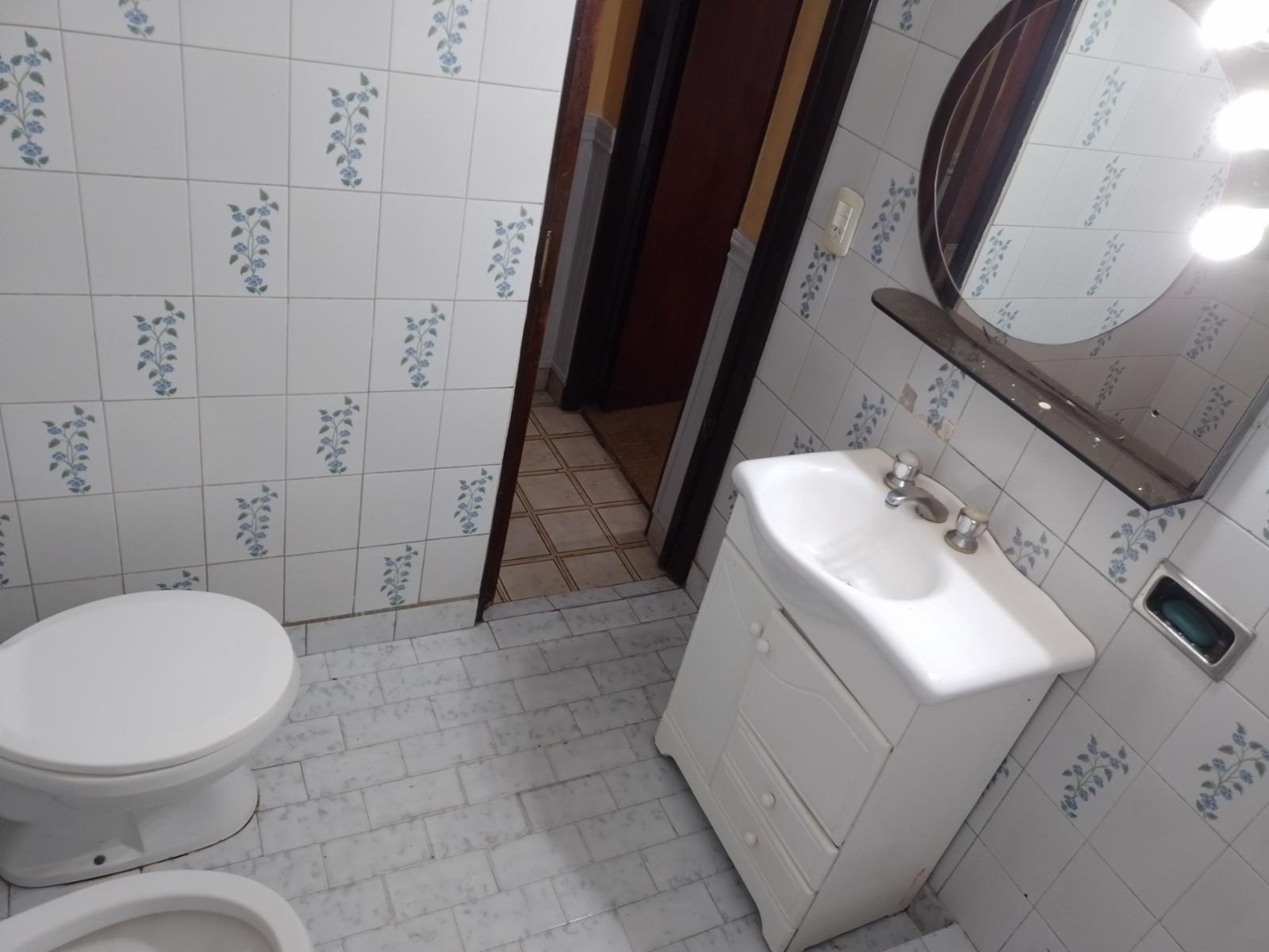 Gral Cornelio Saavedra 1574 · Morón — foto 18