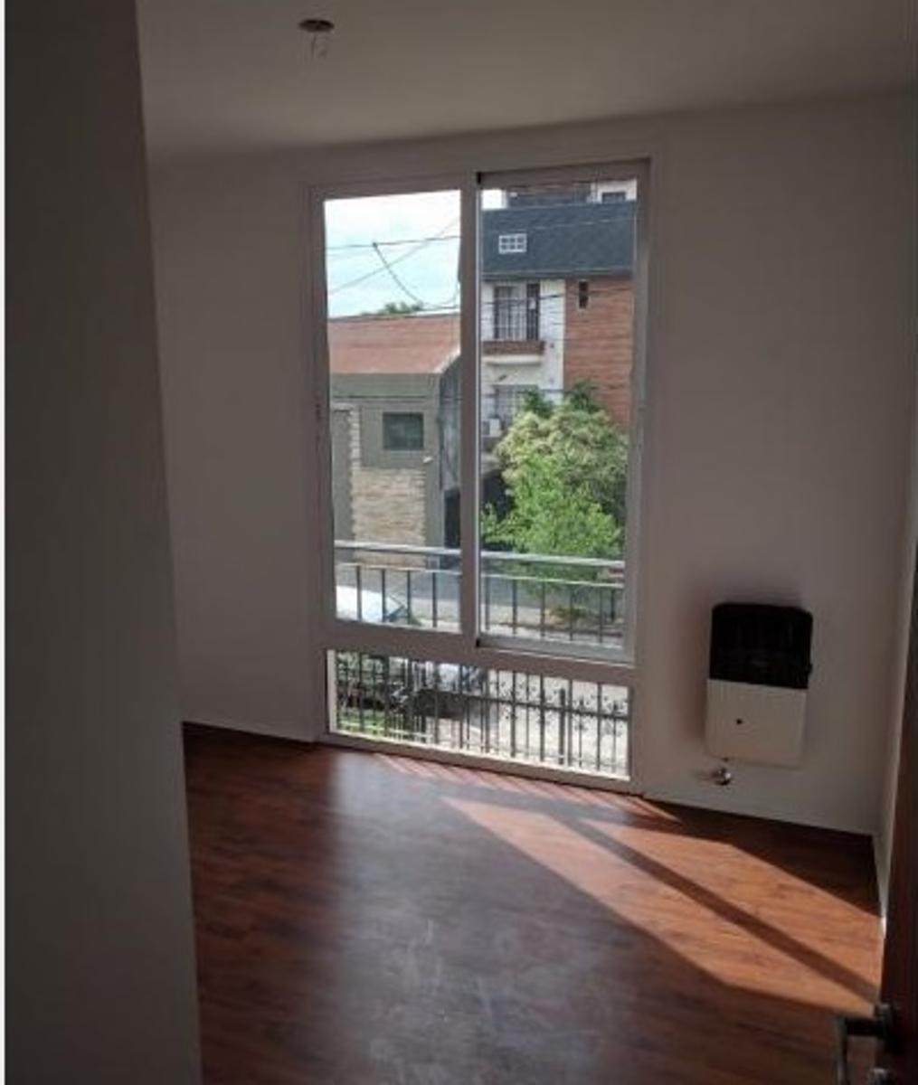 Arenales 346 · La Matanza — foto 7