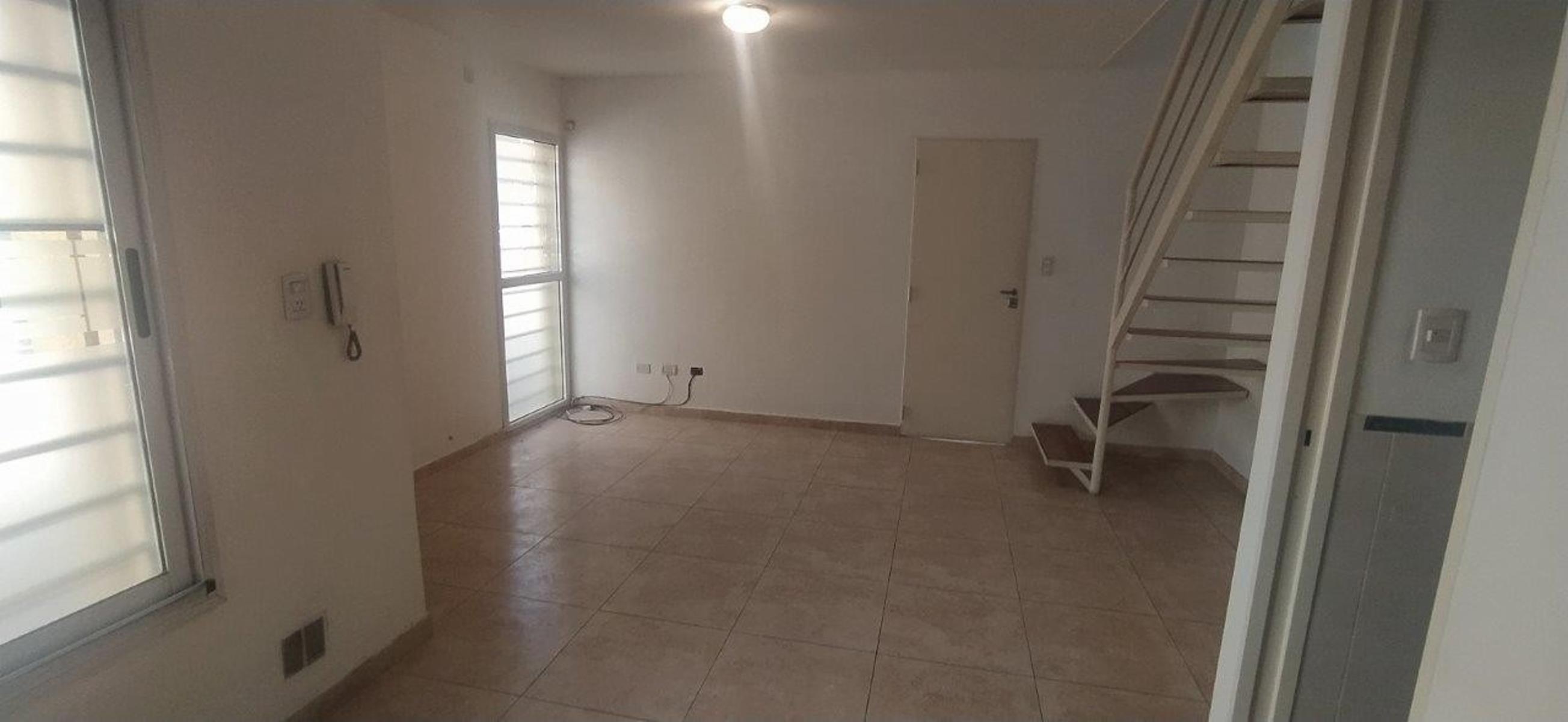 JUAN MANUEL DE ROSAS 969 · Esteban Echeverría — foto 22