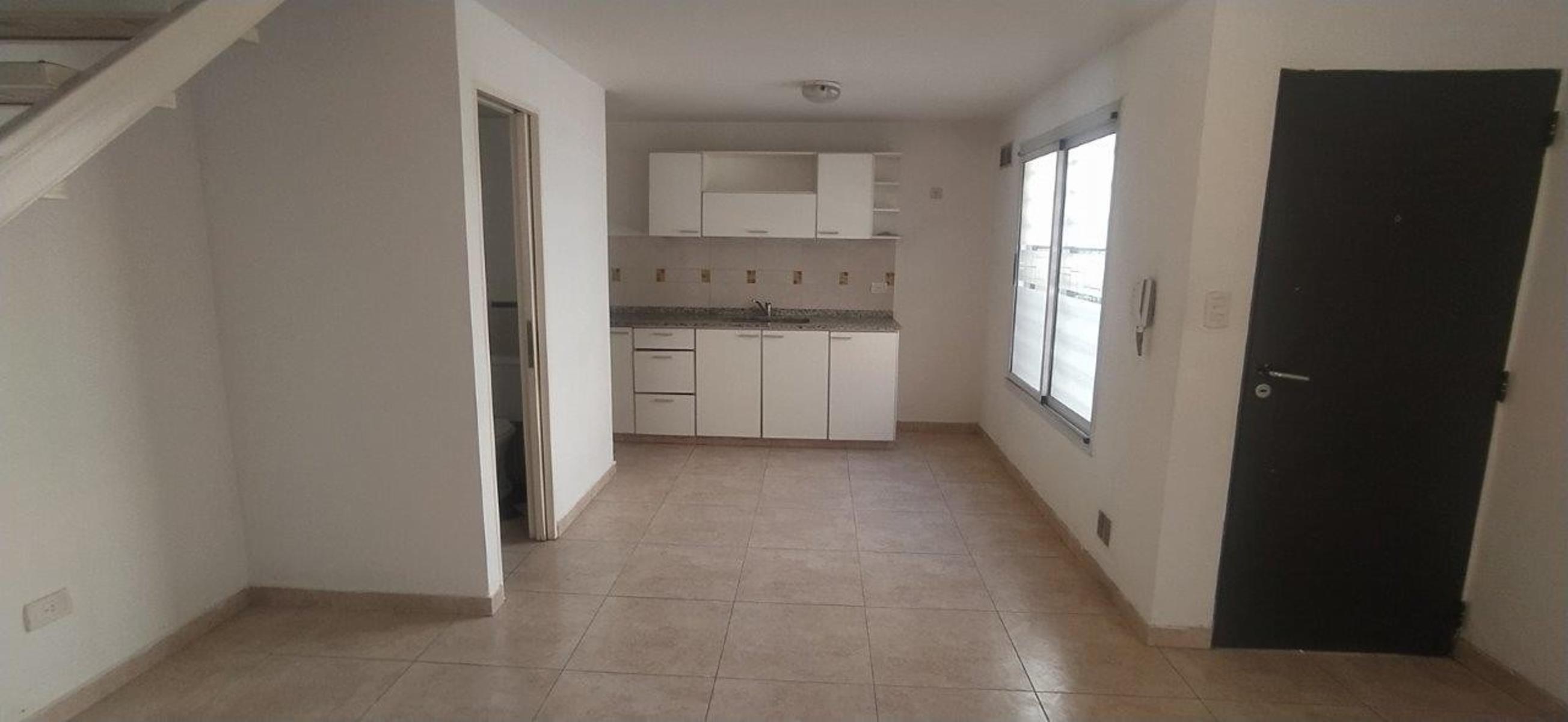 JUAN MANUEL DE ROSAS 969 · Esteban Echeverría — foto 26