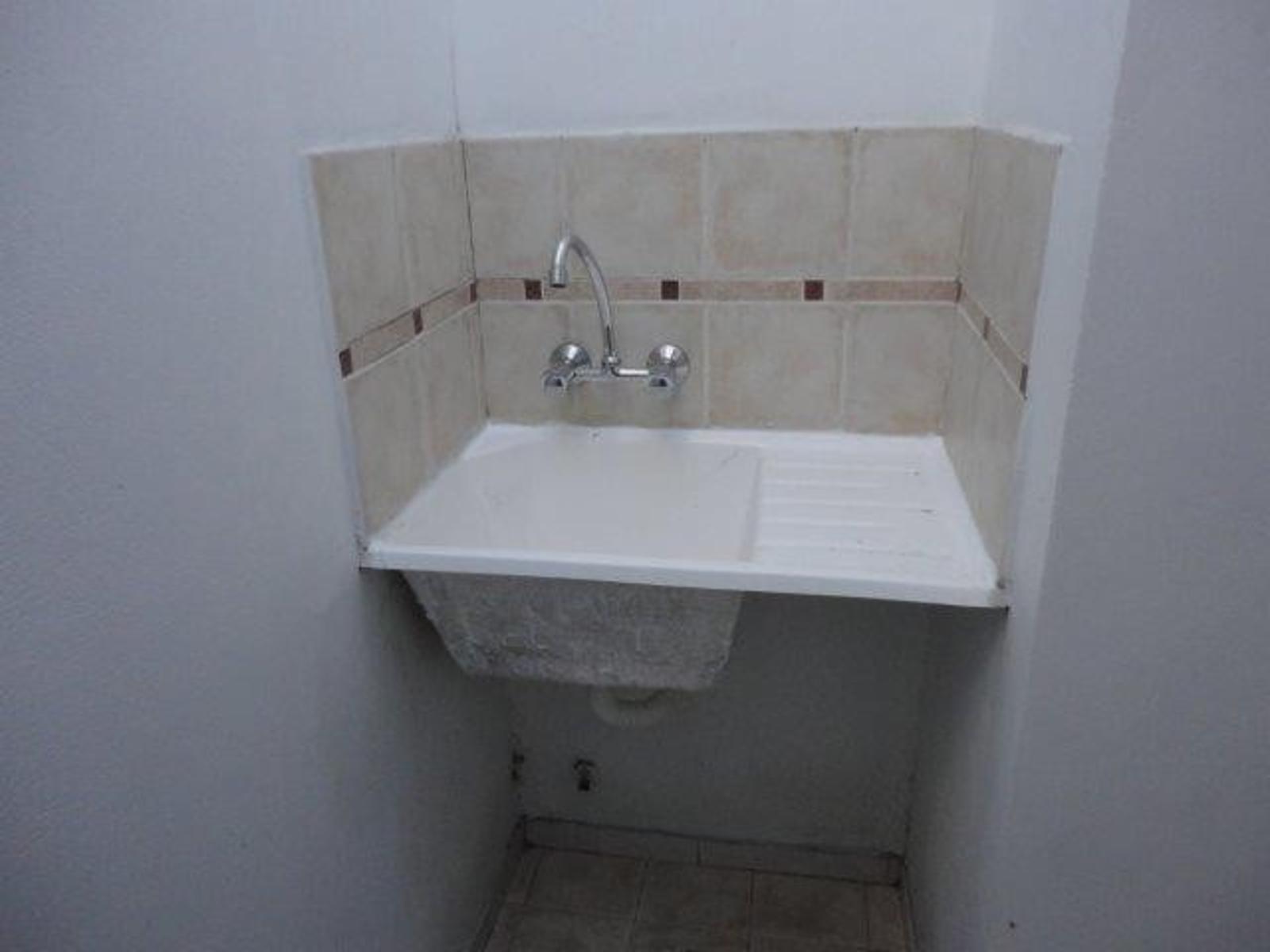 JUAN MANUEL DE ROSAS 969 · Esteban Echeverría — foto 7
