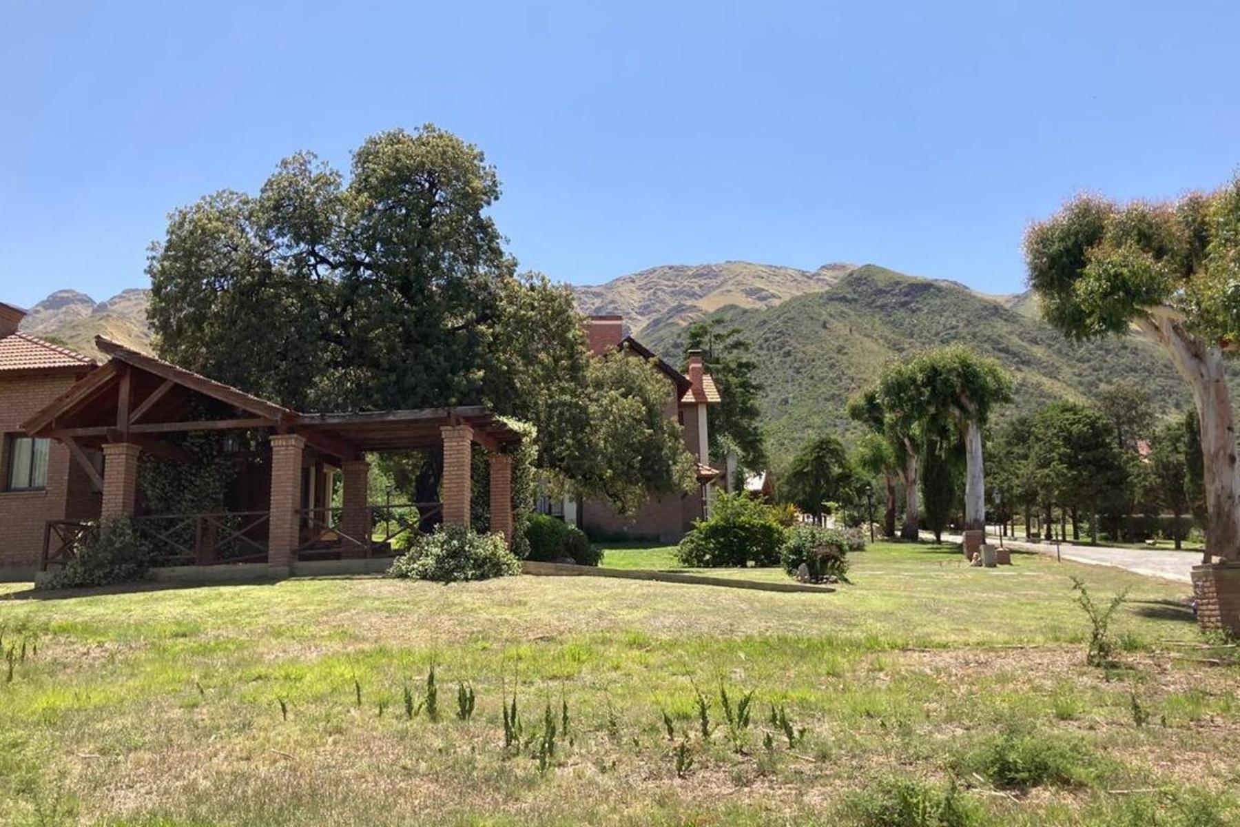 Bv. de los Indios 3 · Junín — foto 6