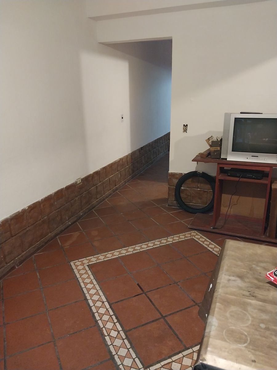 Jose Bianco 1840 · Morón — foto 15