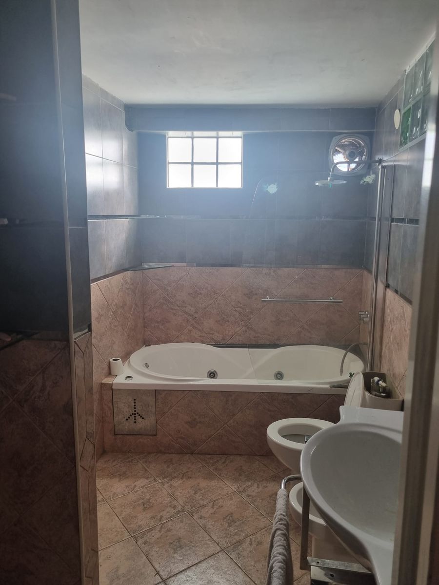 Jose Bianco 1840 · Morón — foto 3