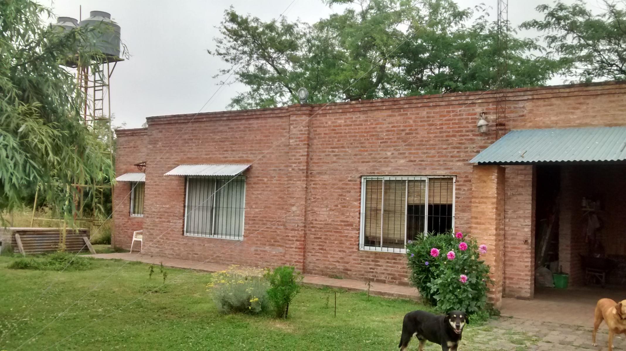 Complejo de cabañas s/Ruta 42. Tomás Jofré · Mercedes — foto 5