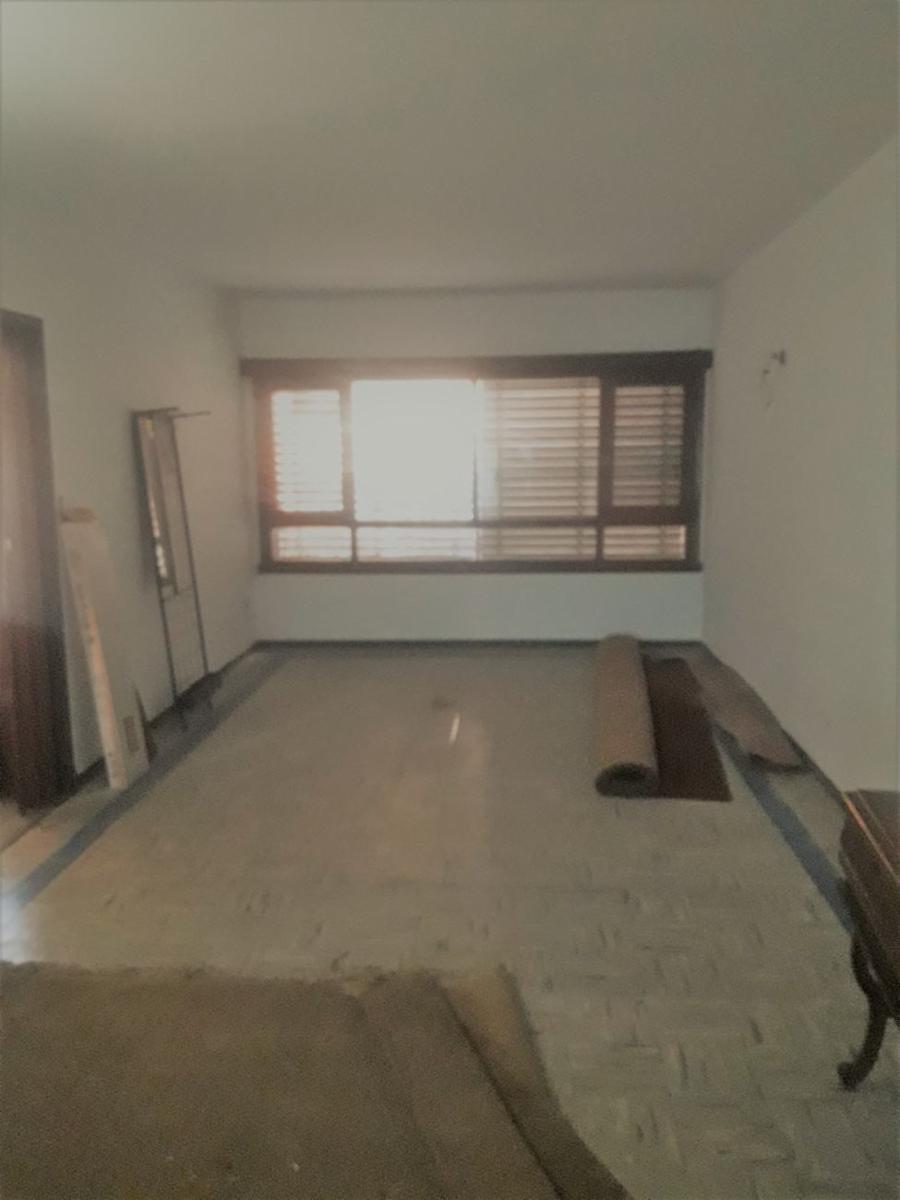 murias 300 · Morón — foto 3
