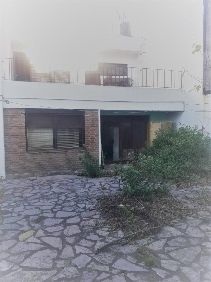 murias 300 · Morón — foto 23