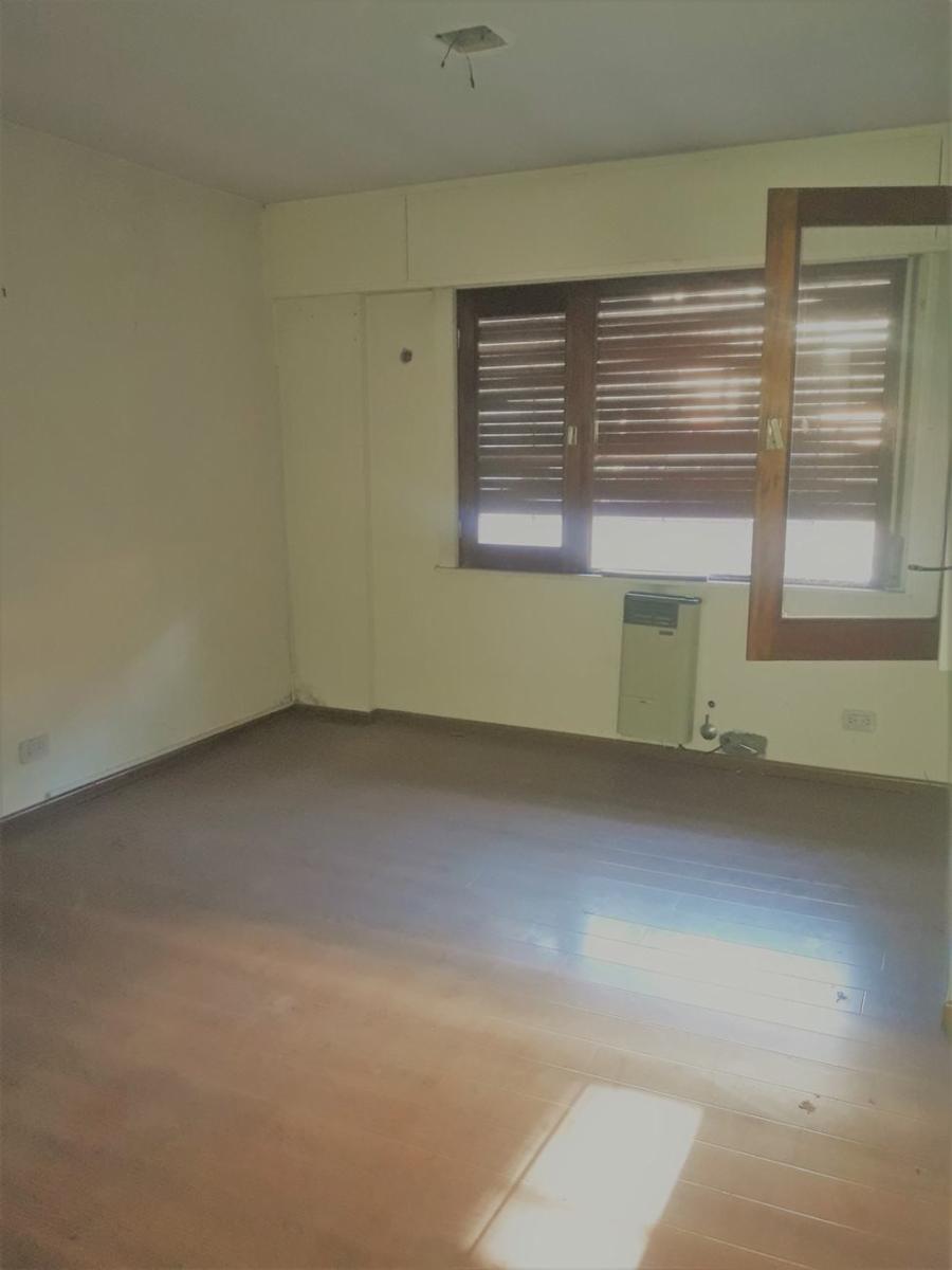 murias 300 · Morón — foto 9