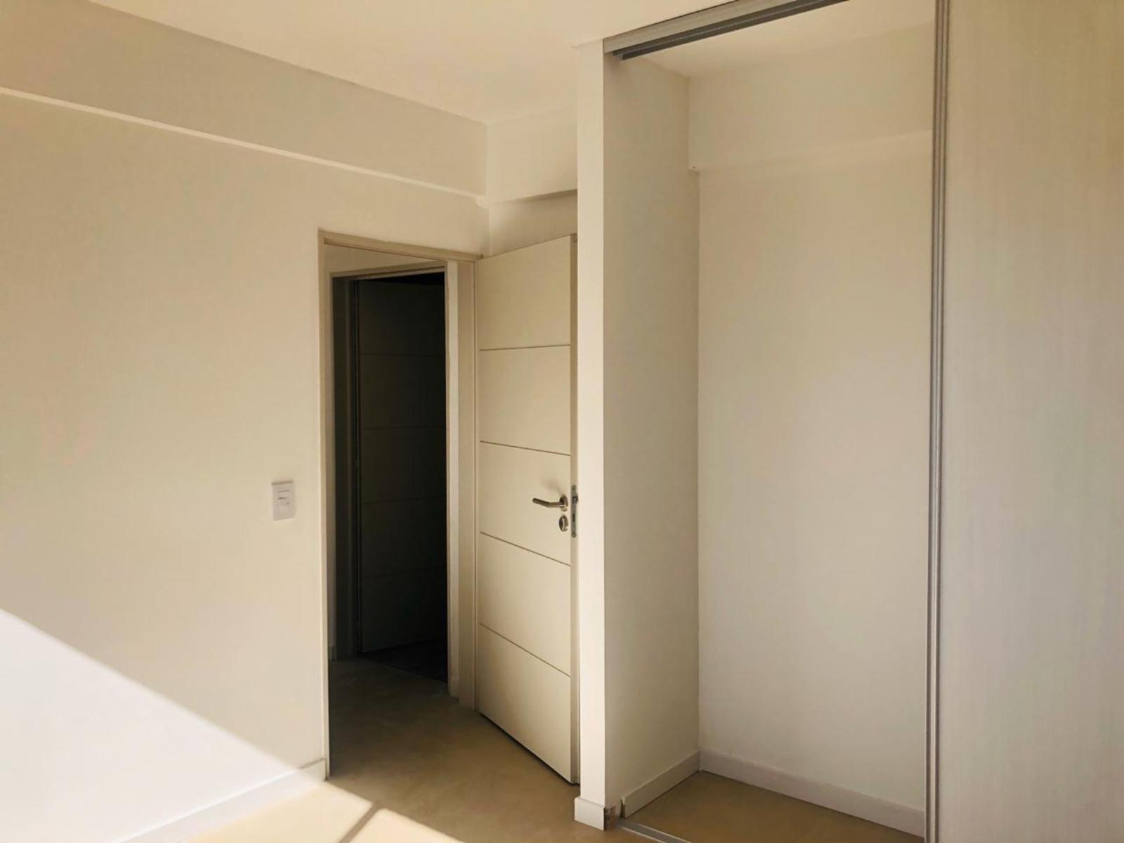 Tomás A. Le Bretón 4717 , 8° B · Villa Urquiza — foto 12