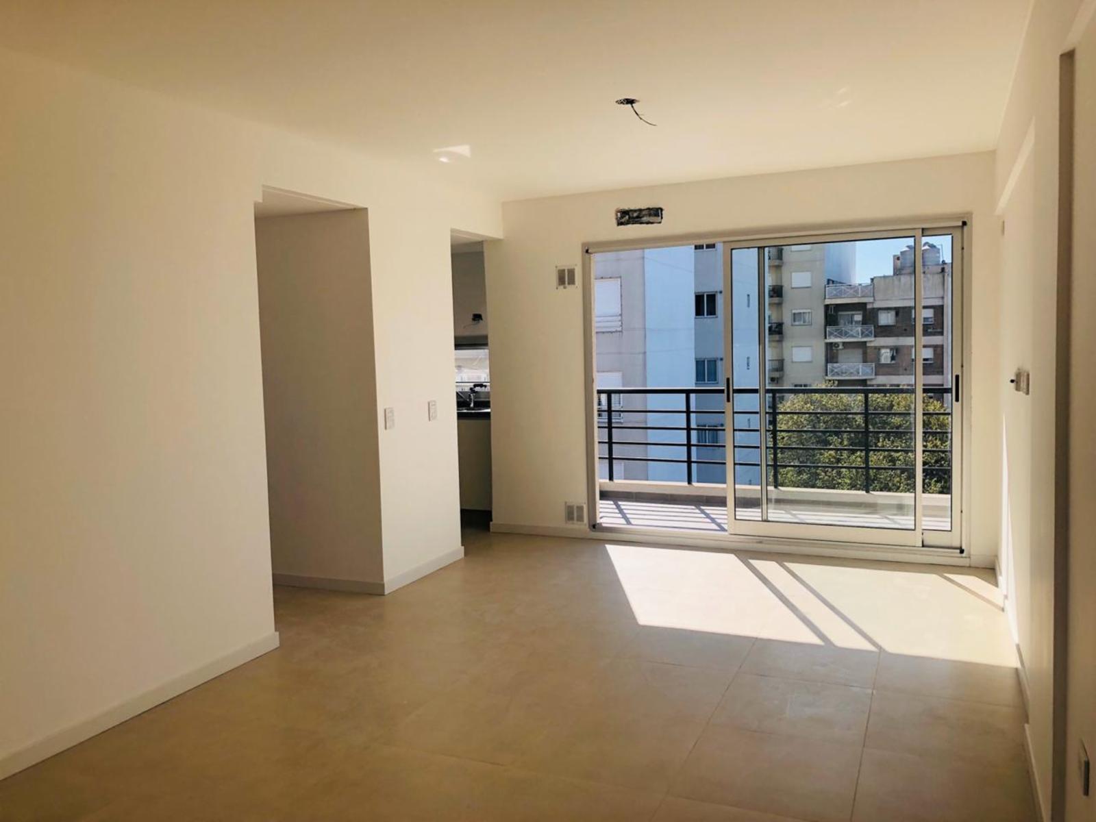 Tomás A. Le Bretón 4717 , 8° B · Villa Urquiza — foto 14