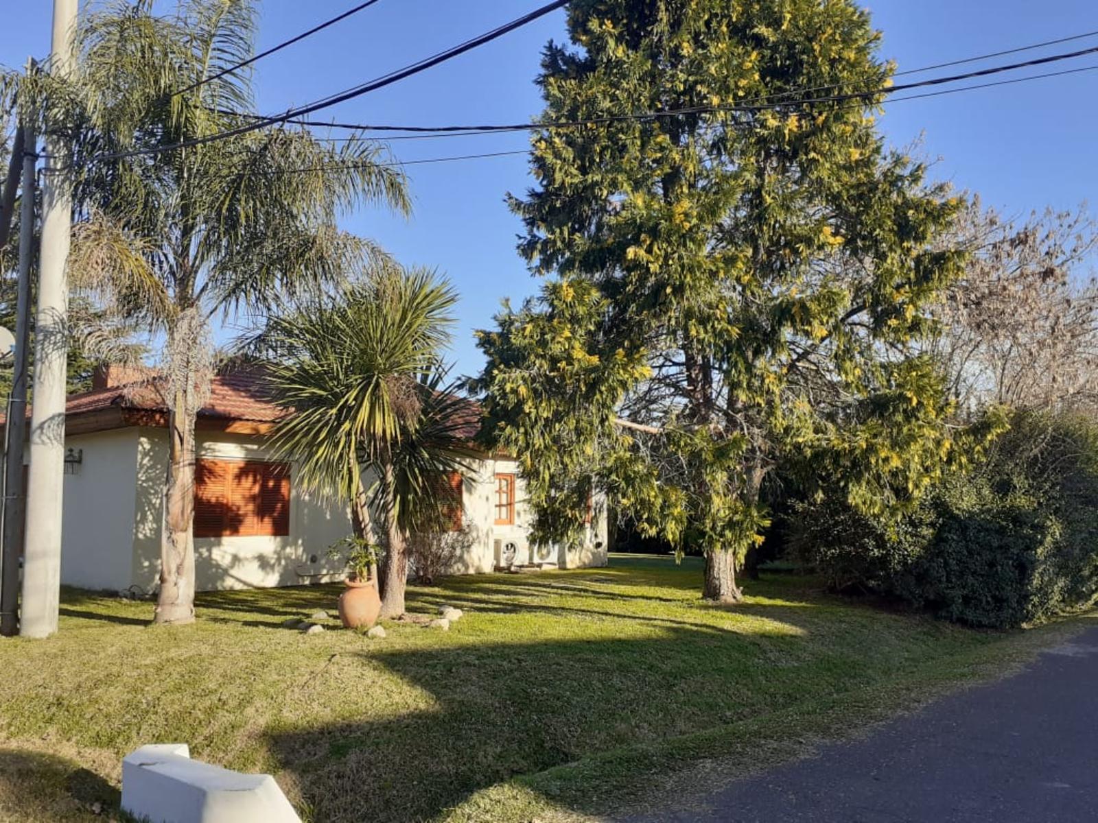 Almafuerte 3900 · Moreno — foto 3