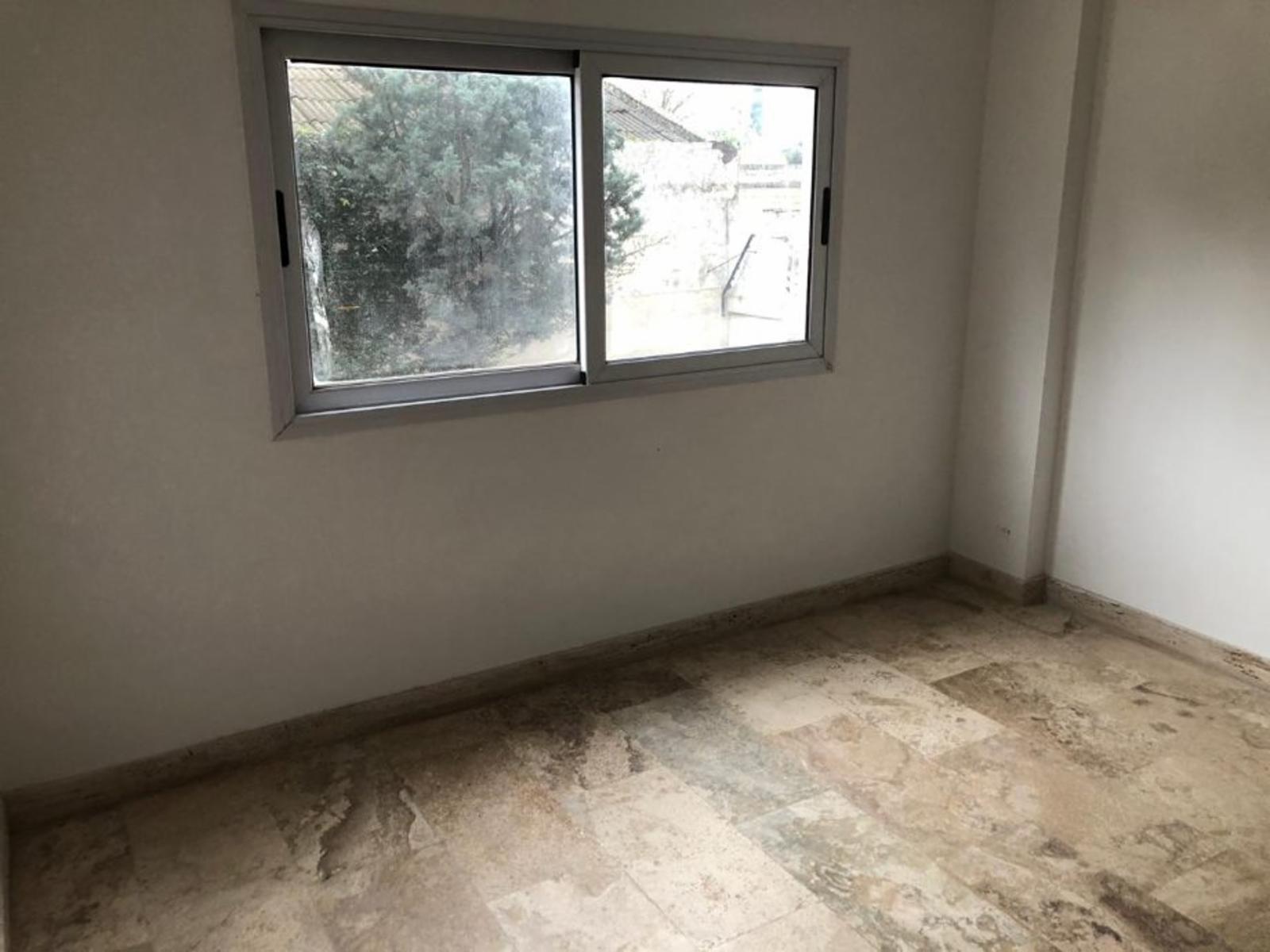 GARCIA SILVA 400 · Morón — foto 3