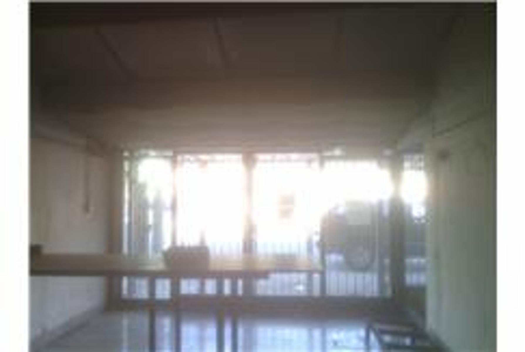 LOCAL SOBRE AV, JUAN 23 351