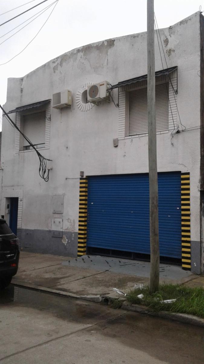 EXCELENTE GALPÓN LA TABLADA