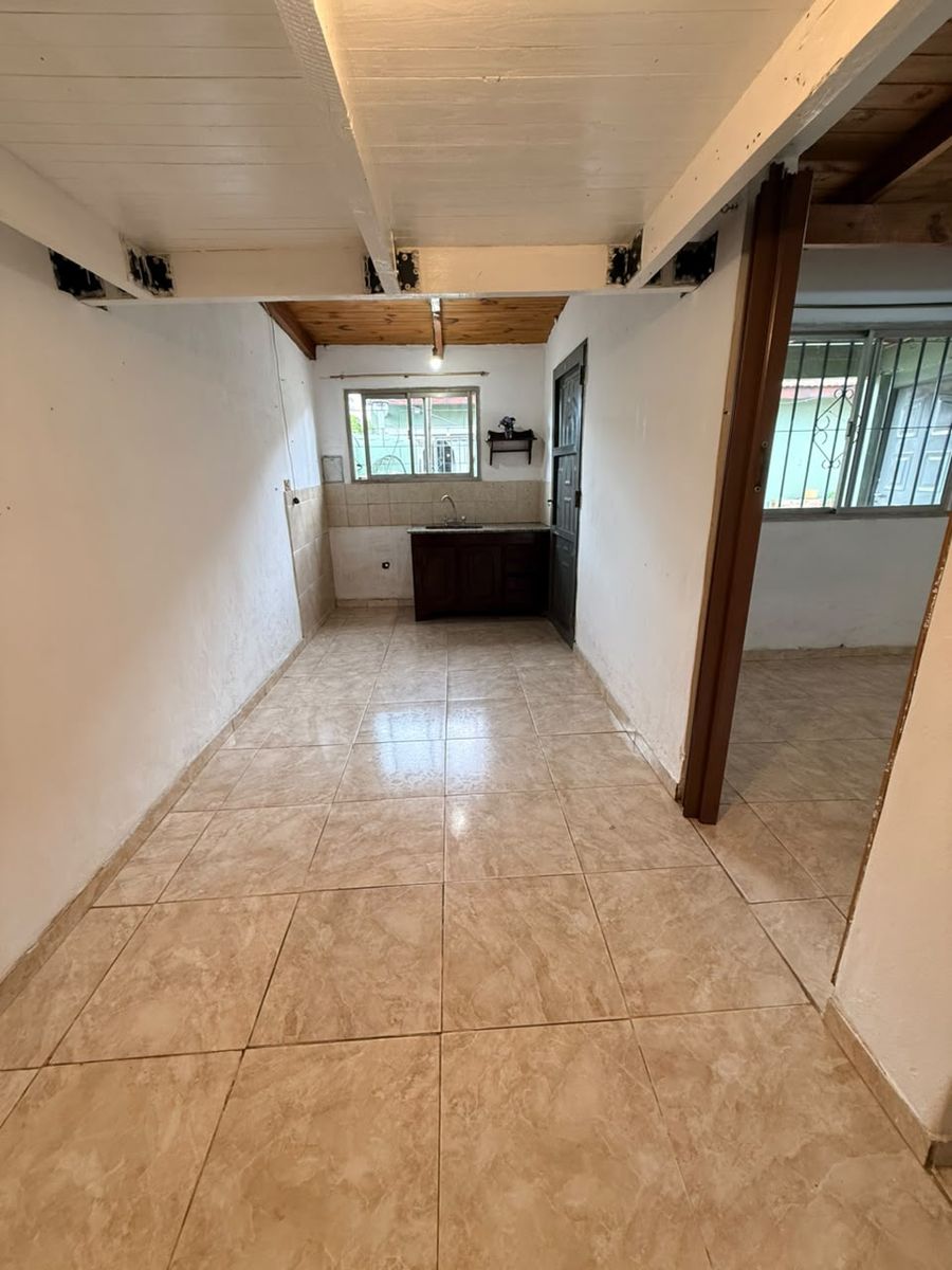 MALASPINA 2354 · Hurlingham — foto 4