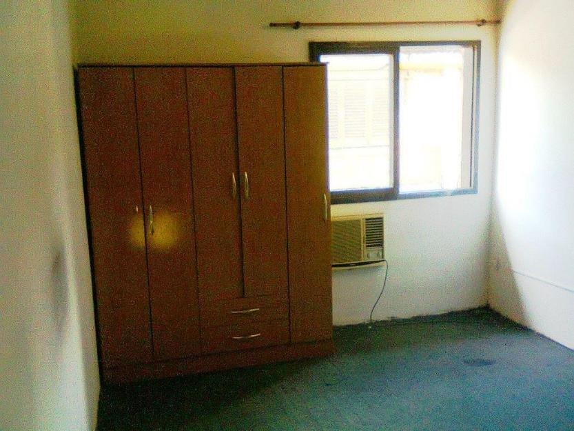 Colombres al 900 · Morón — foto 6