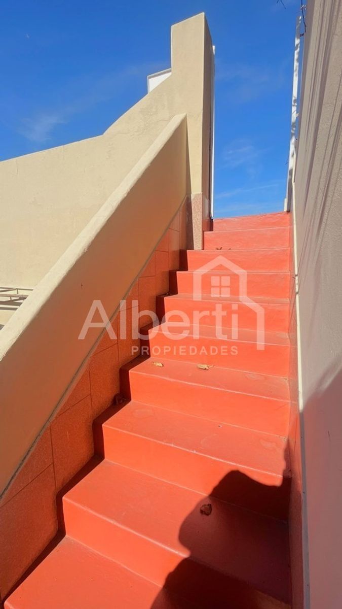Marcial y Bernardo Agulleiro 1300 · Morón — foto 18
