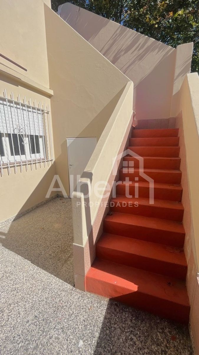 Marcial y Bernardo Agulleiro 1300 · Morón — foto 19
