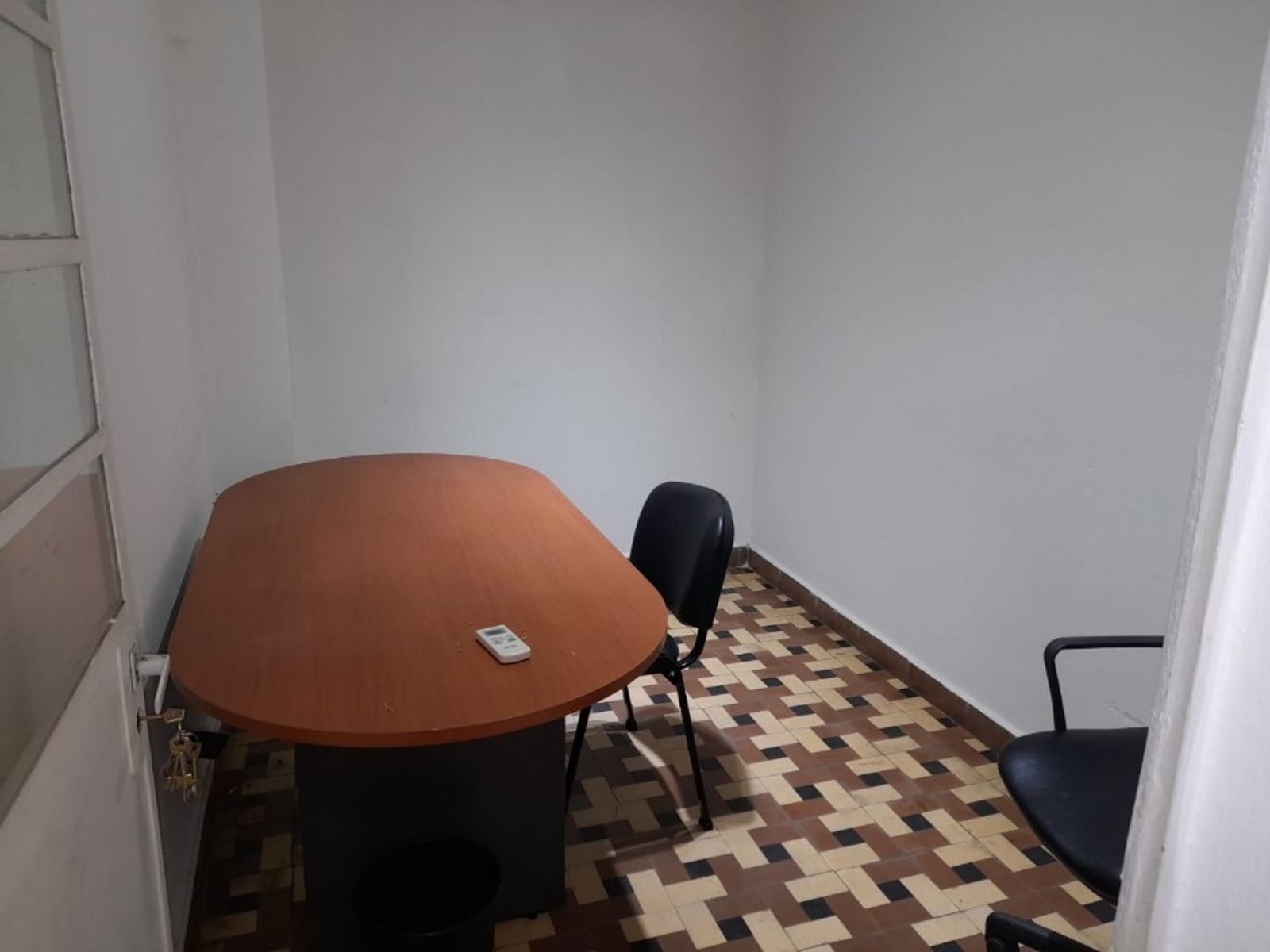 Francia 2400 · Morón — foto 20