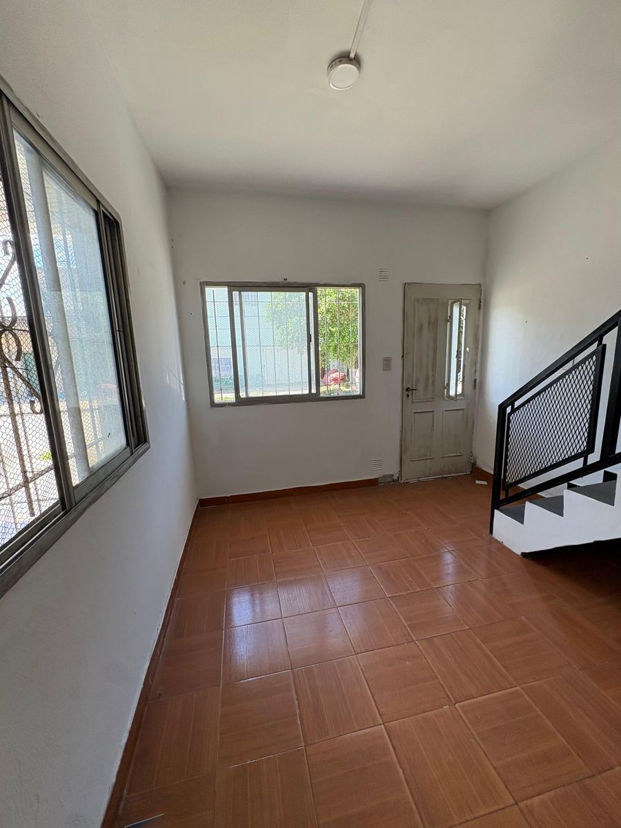 Duplex 3 Ambientes en Barrio Manzanares