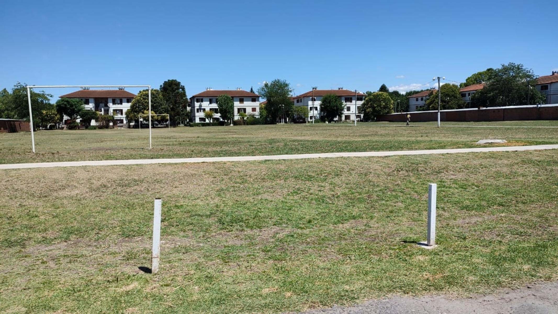 Manuel Araujo 2900 · Almirante Brown — foto 14